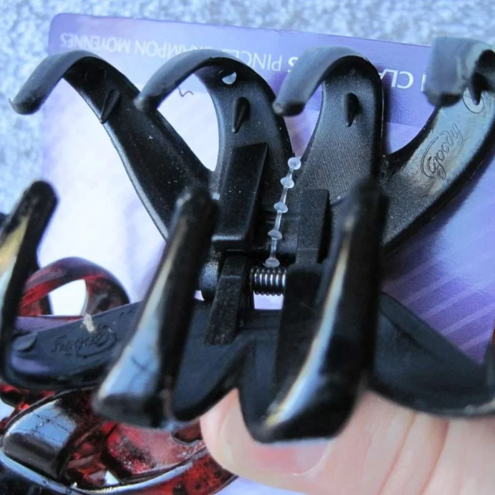 2 Goody Classic Medium Black Tortoise Spider Octopus Plastic Jaw Claw Clips 2.5